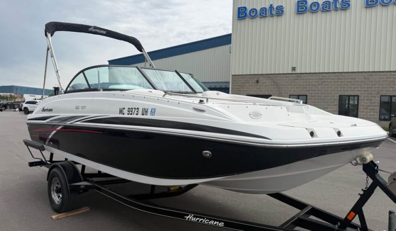 2019 Hurricane SunDeck 187