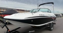 2019 Hurricane SunDeck 187