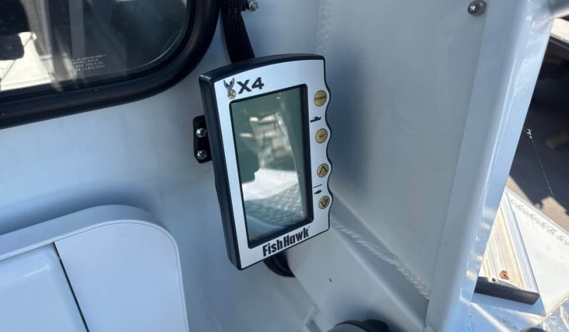 2023 Hewes Craft 210 Sea Runner Et HT full