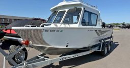 2023 Hewes Craft 210 Sea Runner Et HT