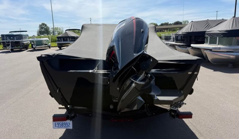 2025 Crestliner 1750 Hawk WT J full