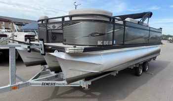 2023 Angler Qwest 8522 Pro Family Fish Tritoon full
