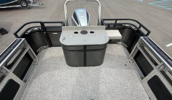 2023 Angler Qwest 8522 Pro Family Fish Tritoon full