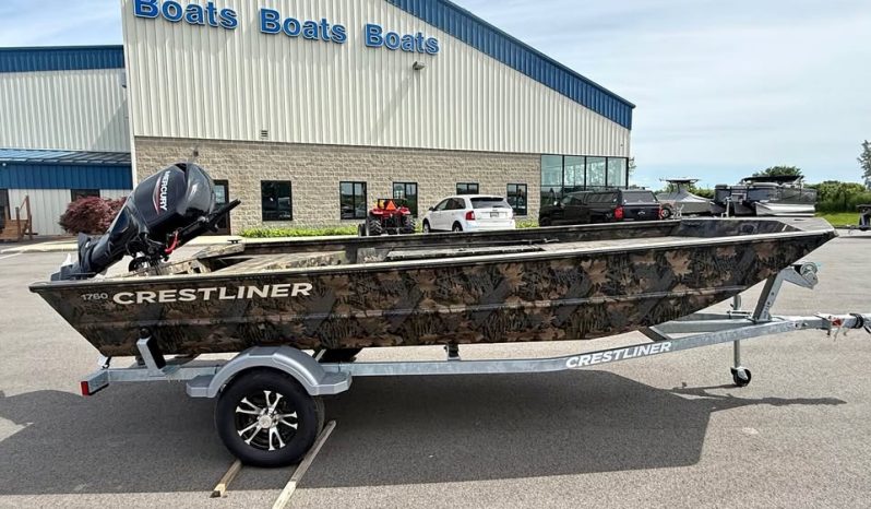 2027 Crestliner 1760 Retriever Deluxe Tiller
