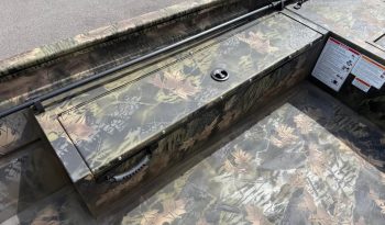 2027 Crestliner 1760 Retriever Deluxe Tiller full