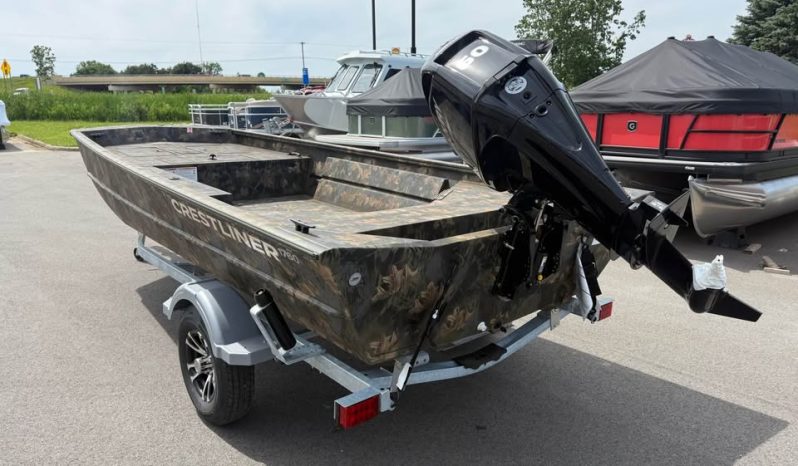 2027 Crestliner 1760 Retriever Deluxe Tiller full