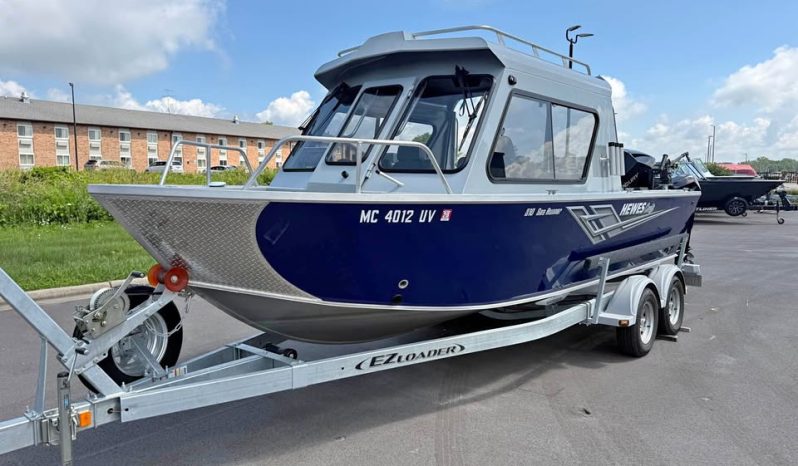 2022 Hewes Craft 210 Sea Runner ET HT