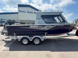2022 Hewes Craft 210 Sea Runner ET HT