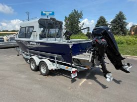 2022 Hewes Craft 210 Sea Runner ET HT