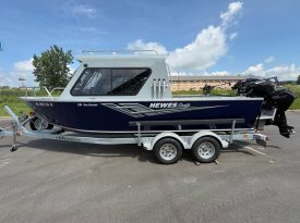2022 Hewes Craft 210 Sea Runner ET HT