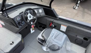 2027 Crestliner 1750 Fish Hawk WT J full