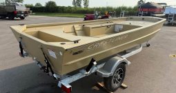 2026 Crestliner 1860 Retriever Deluxe Tiller