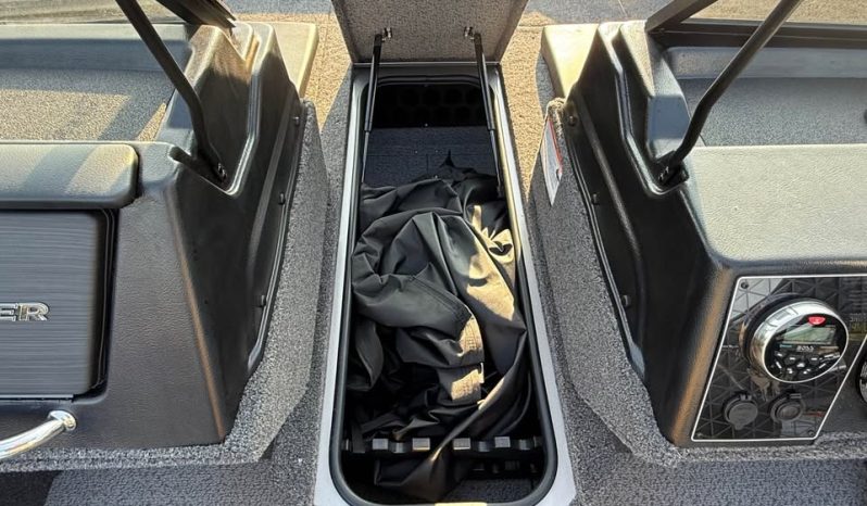 2027 Crestliner 1850 Fish Hawk WT full