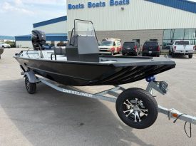 2027 Crestliner 1760 Retriever FCC