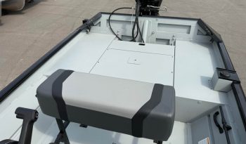 2027 Crestliner 1760 Retriever FCC full
