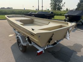 2026 Crestliner 1760 Retriever Deluxe Tiller