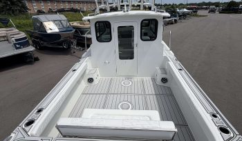 2027 Parker 227 Explorer full