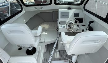 2027 Parker 227 Explorer full