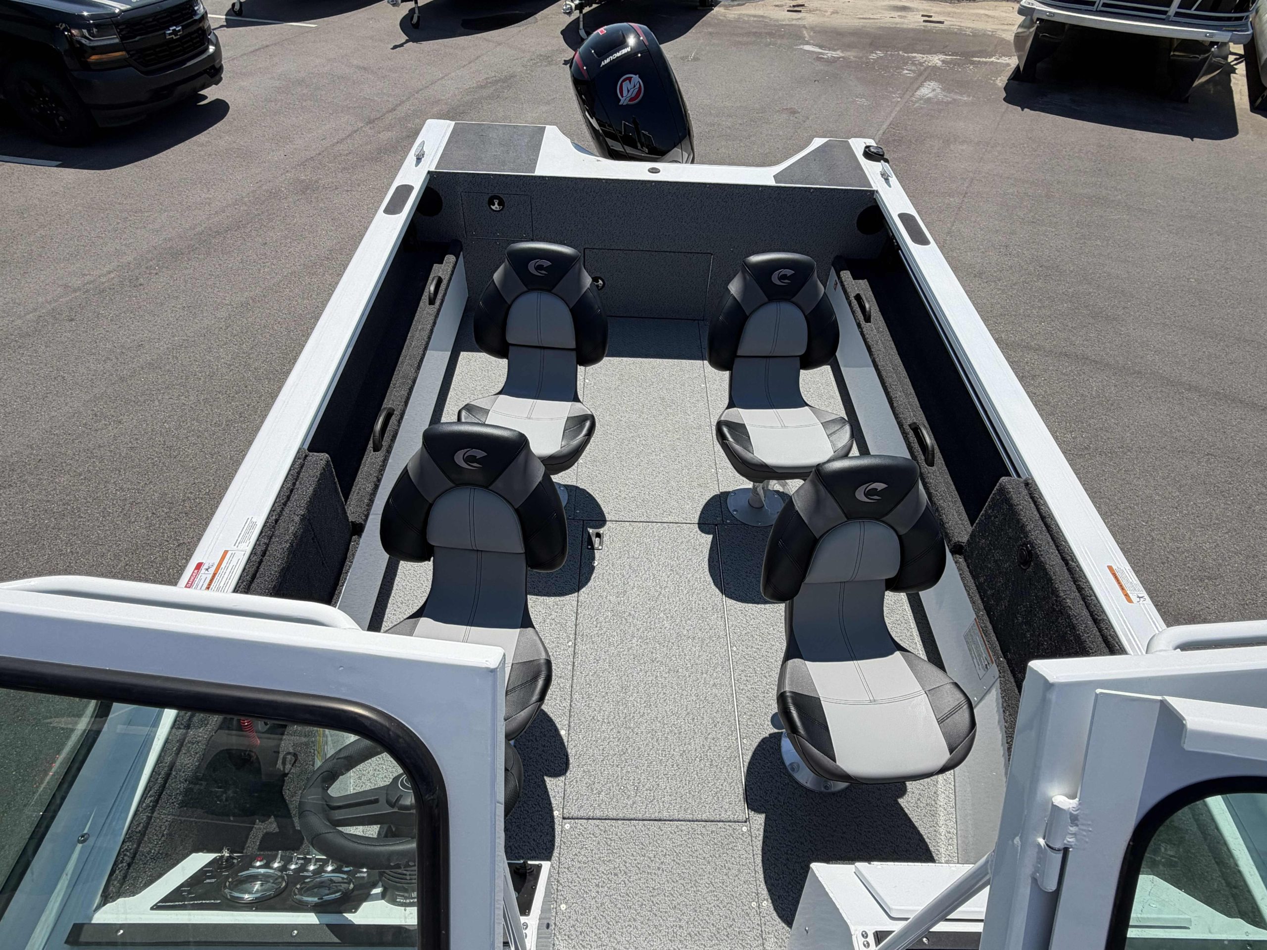 New 2027 Crestliner 1850 Commander 16 ft Deep V Fishing Boat For