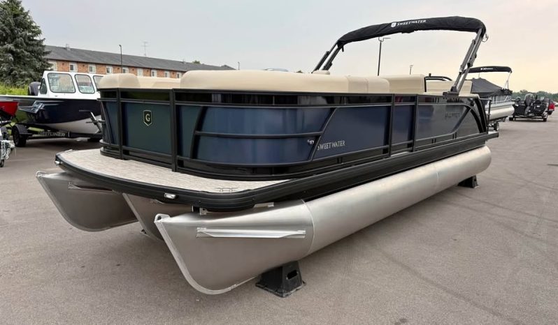 2027 Godfrey Sweetwater 2286 DT Tritoon