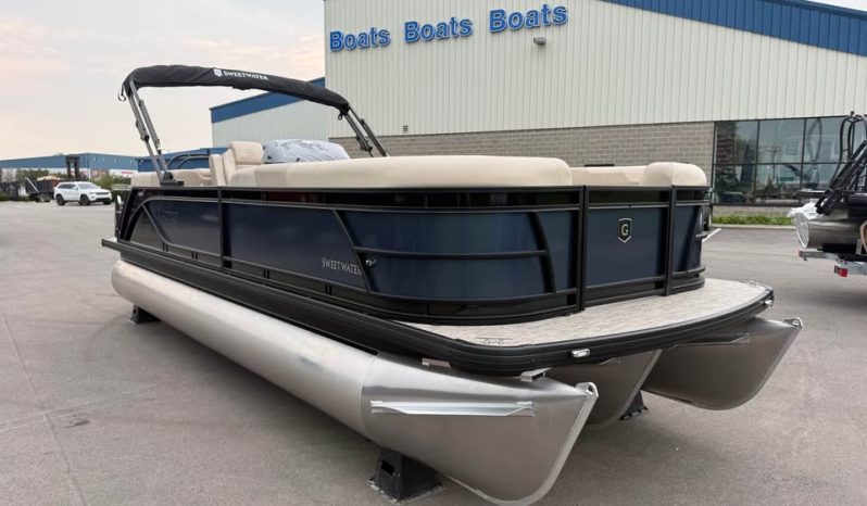 2027 Godfrey Sweetwater 2286 DT Tritoon