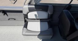 2027 Crestliner 2050 Commander HT