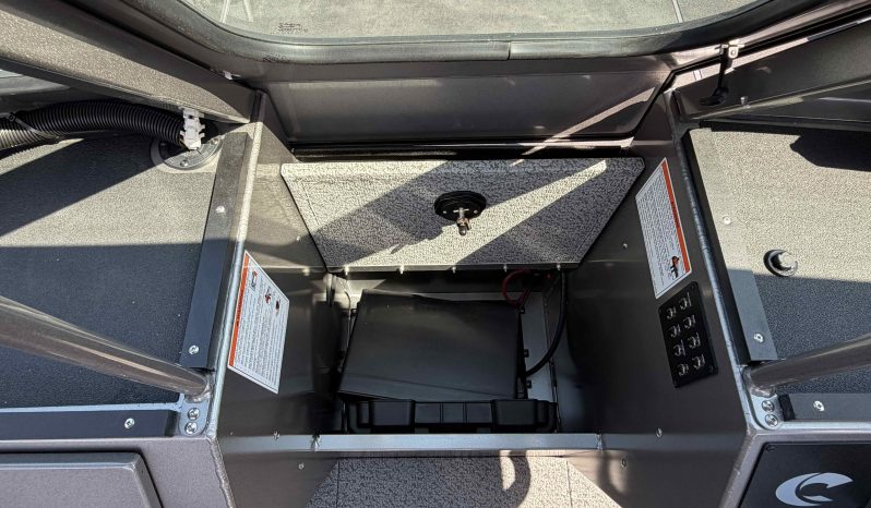 2027 Crestliner 2050 Commander HT full
