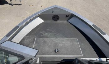2027 Crestliner 2050 Commander HT full
