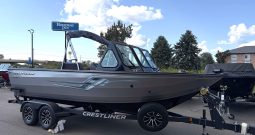 2027 Crestliner 2050 Commander