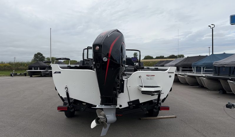 2027 Crestliner 2050 Hawk WT J full