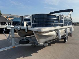 2023 Godfrey Sweetwater 1680FX Pontoon