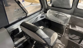 2017 Hewes Craft 210 Sea Runner HT full