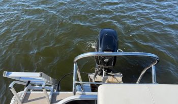 2022 Godfrey SW2086C Pontoon full