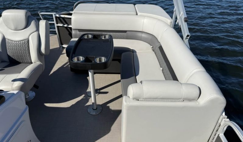 2022 Godfrey SW2086C Pontoon full
