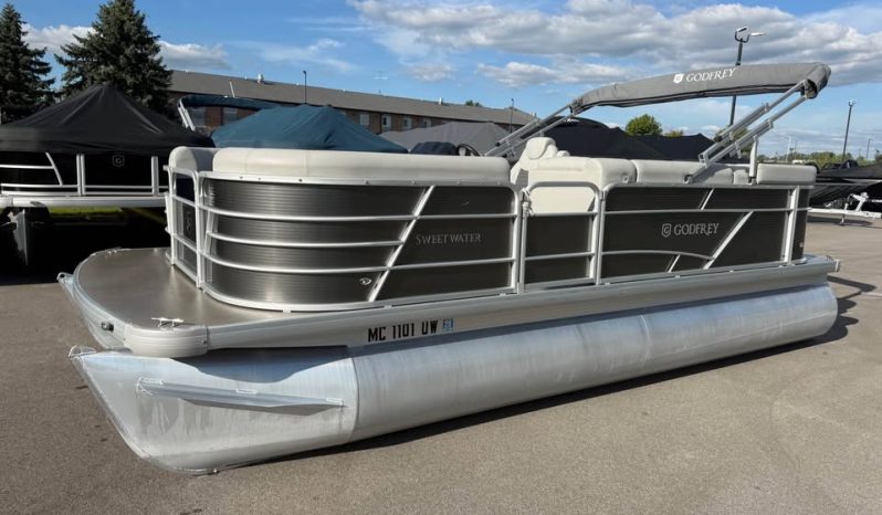 2022 Godfrey SW2086C Pontoon full