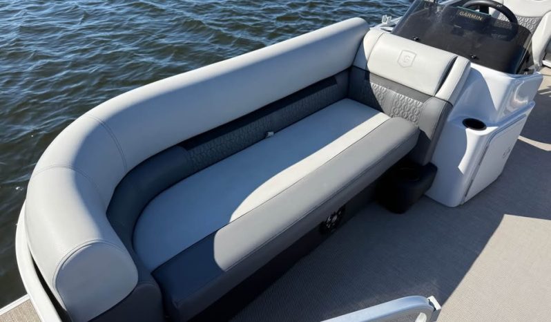 2022 Godfrey SW2086C Pontoon full
