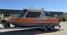 2017 Hewes Craft 210 Sea Runner HT