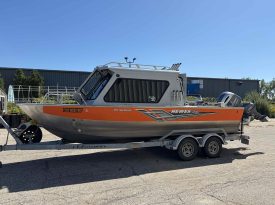 2017 Hewes Craft 210 Sea Runner HT