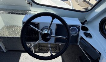 2027 Hewes Craft 210 Sea Runner ET HT full