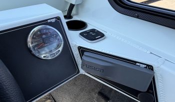 2027 Hewes Craft 210 Sea Runner ET HT full