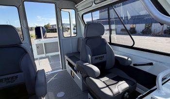 2027 Hewes Craft 210 Sea Runner ET HT full