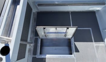 2027 Hewes Craft 210 Sea Runner ET HT full
